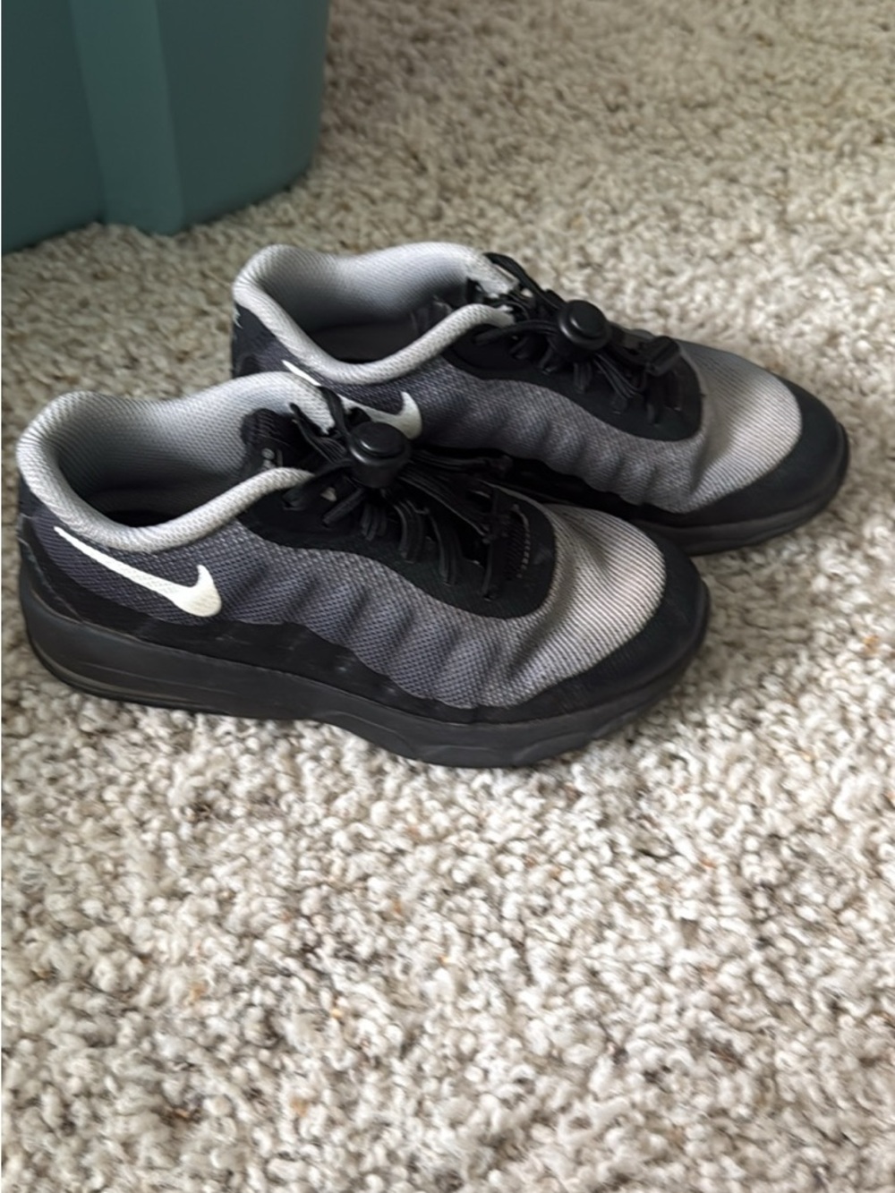 Nike Kids Black and Gray Toggle Lace Sneakers